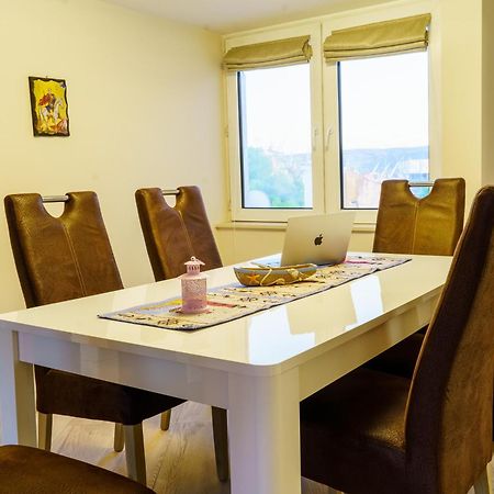 Centrally Located Apartment In וארנה מראה חיצוני תמונה