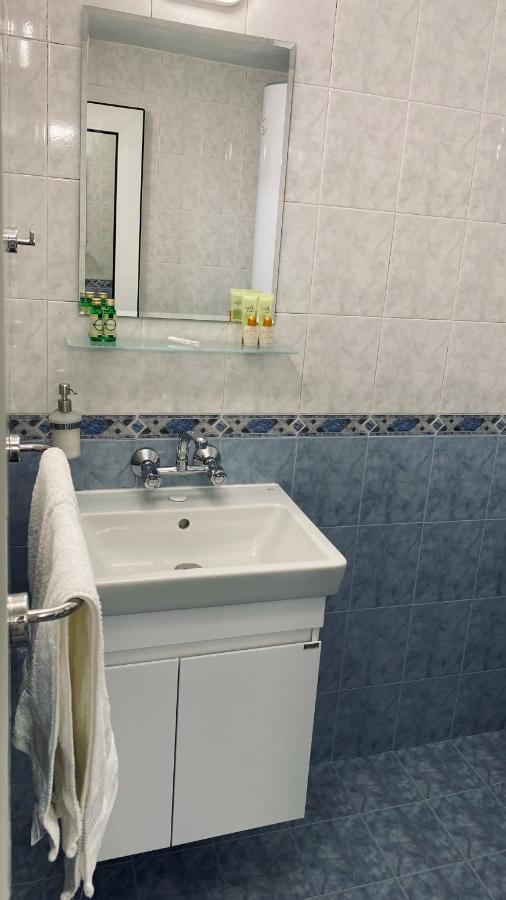 Centrally Located Apartment In וארנה מראה חיצוני תמונה