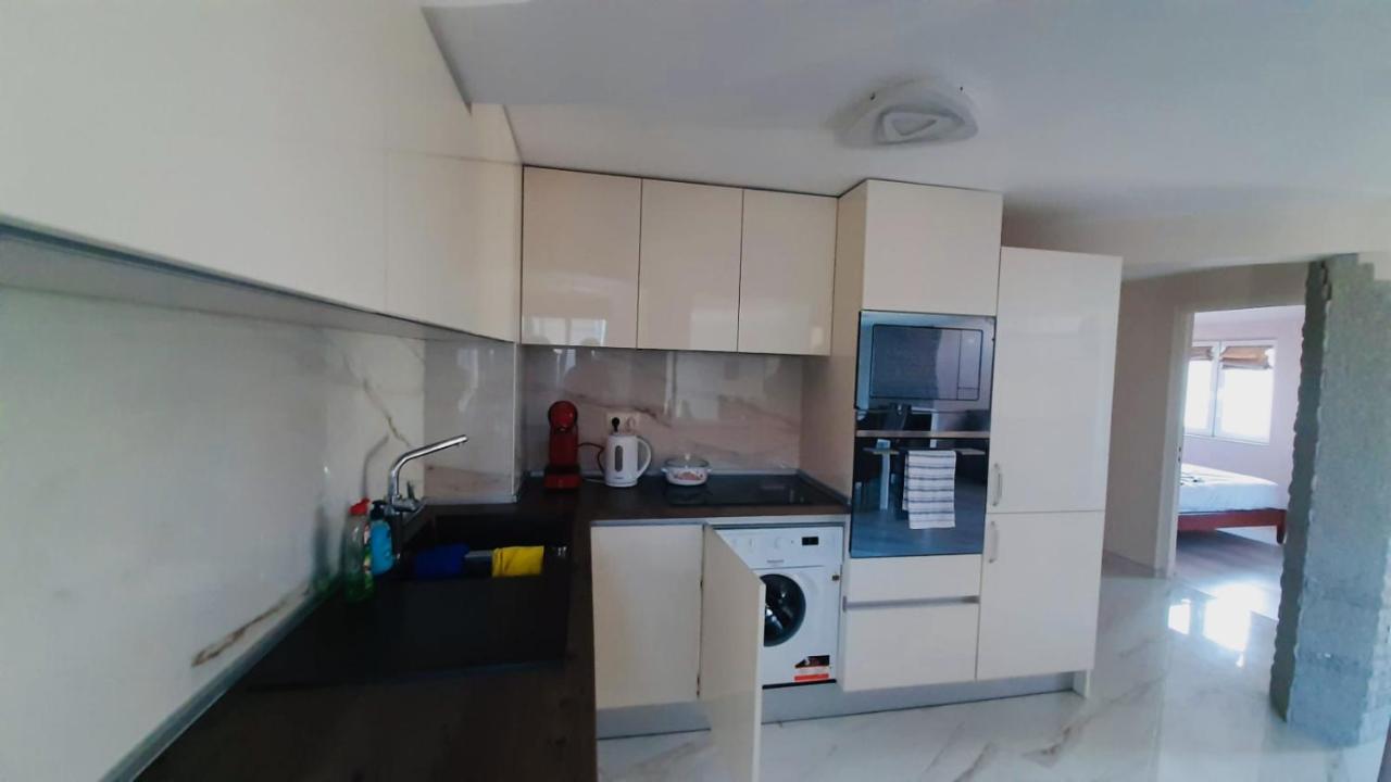 Centrally Located Apartment In וארנה מראה חיצוני תמונה