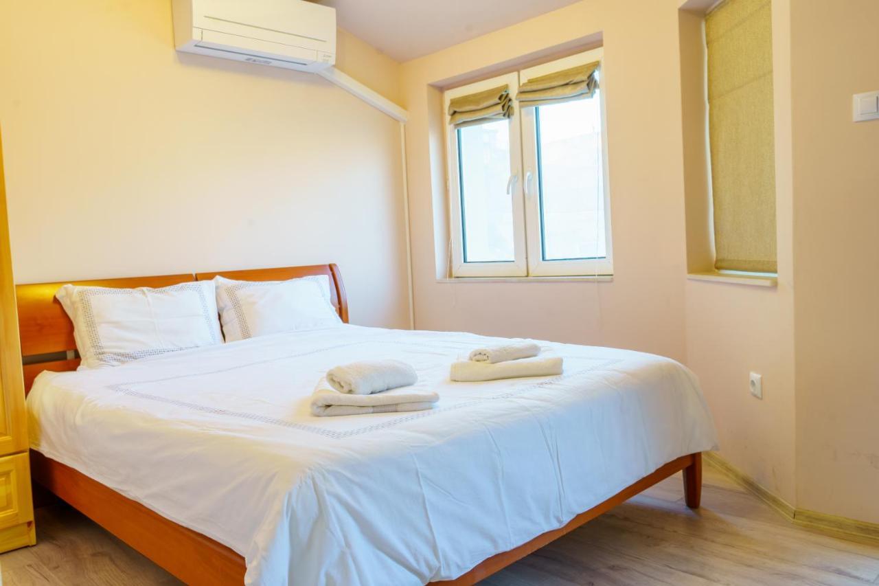 Centrally Located Apartment In וארנה מראה חיצוני תמונה
