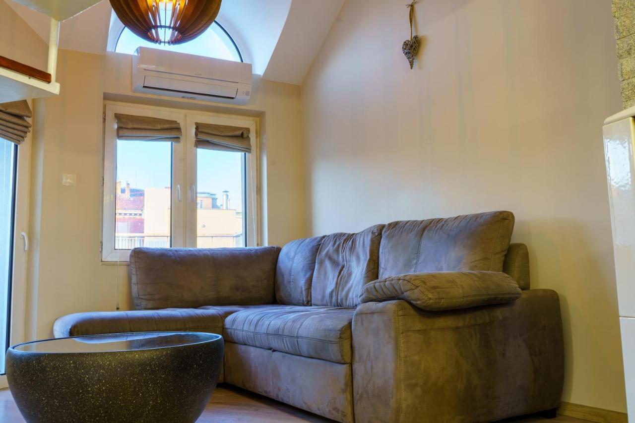Centrally Located Apartment In וארנה מראה חיצוני תמונה